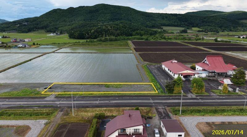 Land in Nishi, Higashikawa – photo 11 of 24 – Higashikawa, Daisetsuzan Foothills, Hokkaido, Japan