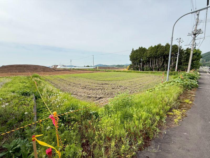 Land in Nishi, Higashikawa – Higashikawa, Daisetsuzan Foothills, Hokkaido, Japan