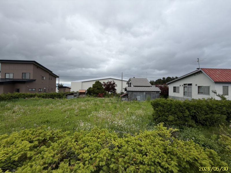 Land in Nishimachi, Higashikawa – Higashikawa, Daisetsuzan Foothills, Hokkaido, Japan