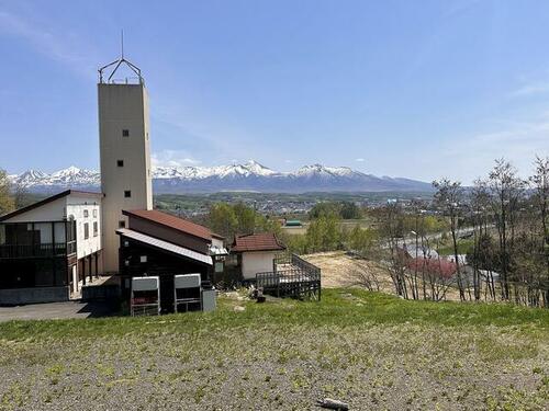 Land in Nishimachi, Kamifurano – photo 2 of 9 – Kamifurano, Furano Basin, Hokkaido, Japan