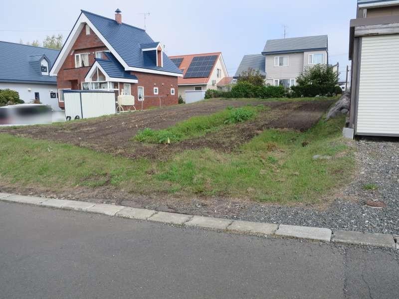 Land in Okamachi, Kamifurano – Kamifurano, Furano Basin, Hokkaido, Japan
