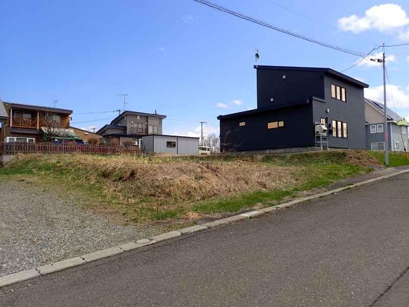 Land in Okamachi, Kamifurano – photo 6 of 9 – Kamifurano, Furano Basin, Hokkaido, Japan