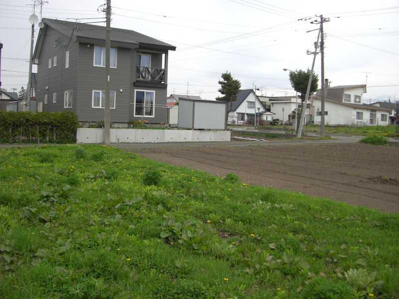 Land in Omachi, Kamifurano – photo 5 of 9 – Kamifurano, Furano Basin, Hokkaido, Japan