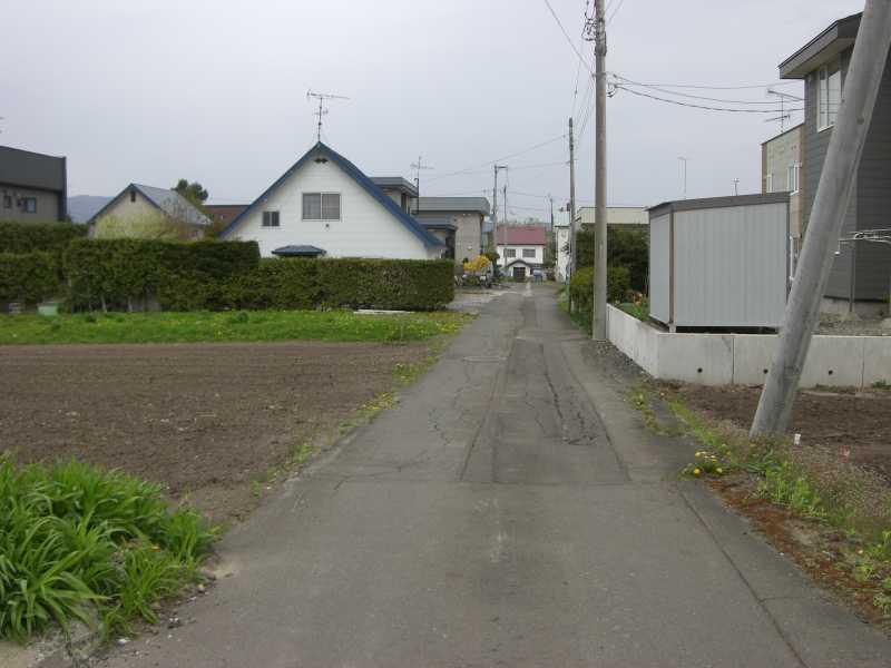 Land in Omachi, Kamifurano – photo 7 of 9 – Kamifurano, Furano Basin, Hokkaido, Japan