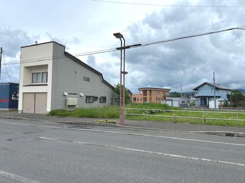 Land in Sakaemachi, Kamifurano – photo 3 of 4 – Kamifurano, Furano Basin, Hokkaido, Japan