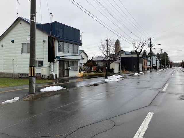 Land in Sakaemachi, Biei – photo 4 of 8 – Biei, Daisetsuzan Foothills, Hokkaido, Japan