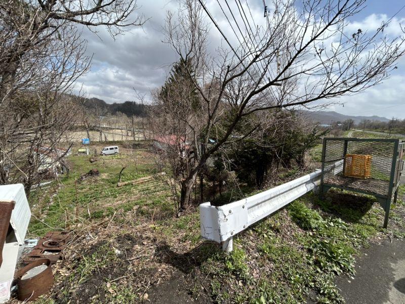 Land in Shimokanayama, Minamifurano – photo 4 of 8 – Minamifurano, Furano Basin, Hokkaido, Japan