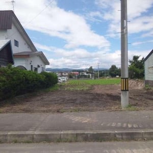 Land in Tomimachi, Kamifurano