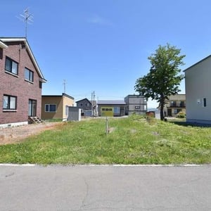 Land in Uenbetsu, Toma