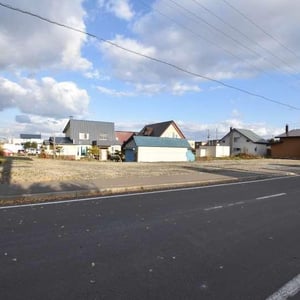 Land in Uenbetsu, Toma