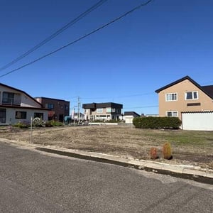 Land in Uenbetsu, Toma