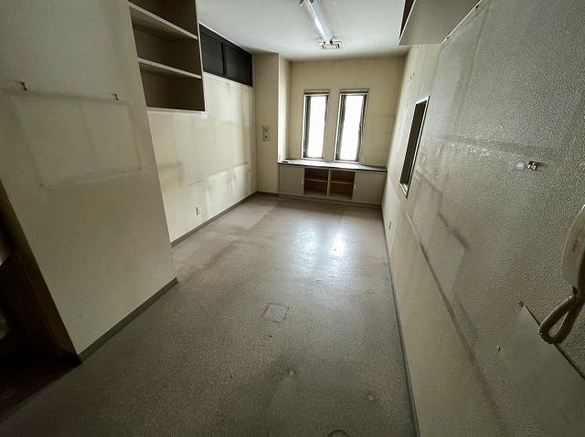 Property in 1 Jōdōri, Asahikawa – photo 11 of 23 – Asahikawa, Asahikawa, Hokkaido, Japan