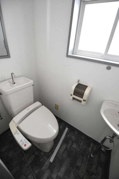 Property in 9 Jōdōri, Asahikawa – photo 14 of 14 – Asahikawa, Asahikawa, Hokkaido, Japan