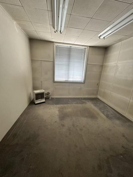 Office in Nakamachi, Pippu – photo 16 of 21 – Pippu, Kamikawa, Hokkaido, Japan