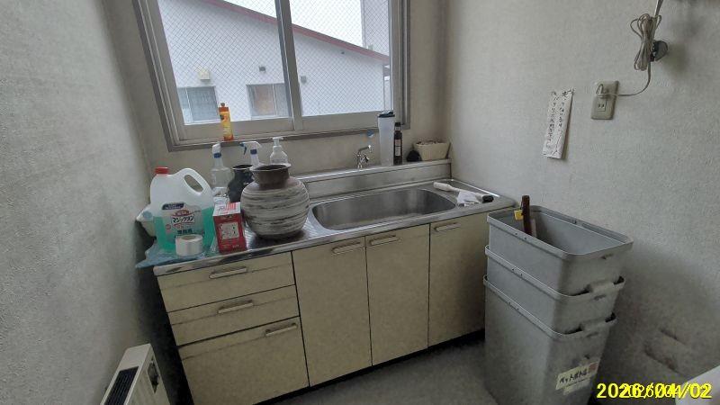 4LDK – 4 rooms Office with Residence in Takikawa, Hokkaido – ¥19,800,000 – photo 6 of 9 – Hokkaido, Hokkaido, Japan