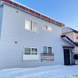 Office with Residence in Sumiyoshi, Asahikawa