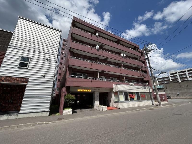 Property in 1 Jōdōri, Asahikawa – photo 15 of 17 – Asahikawa, Asahikawa, Hokkaido, Japan