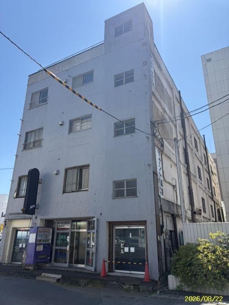 Property in 3 Jōdōri, Asahikawa – photo 3 of 5 – Asahikawa, Asahikawa, Hokkaido, Japan