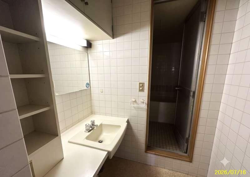 Property in 1 Jōdōri, Asahikawa – photo 13 of 18 – Asahikawa, Asahikawa, Hokkaido, Japan