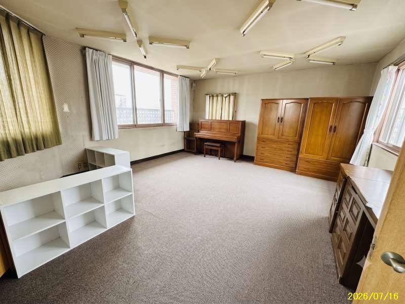Property in 1 Jōdōri, Asahikawa – photo 16 of 18 – Asahikawa, Asahikawa, Hokkaido, Japan
