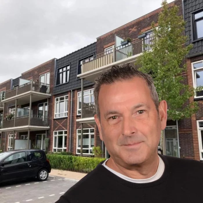 Martin zet ervaren medewerkers in hun kracht background