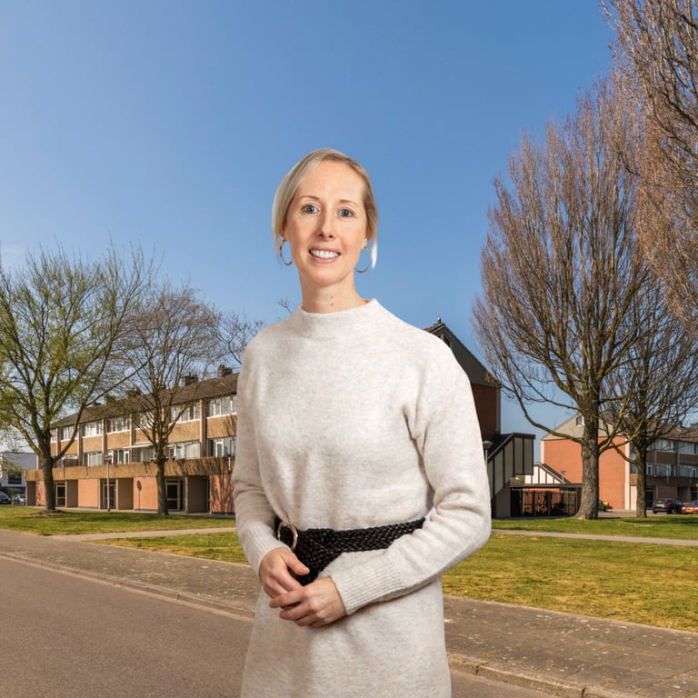 Oud-agente Linda van Riel werkt bij JOOST background