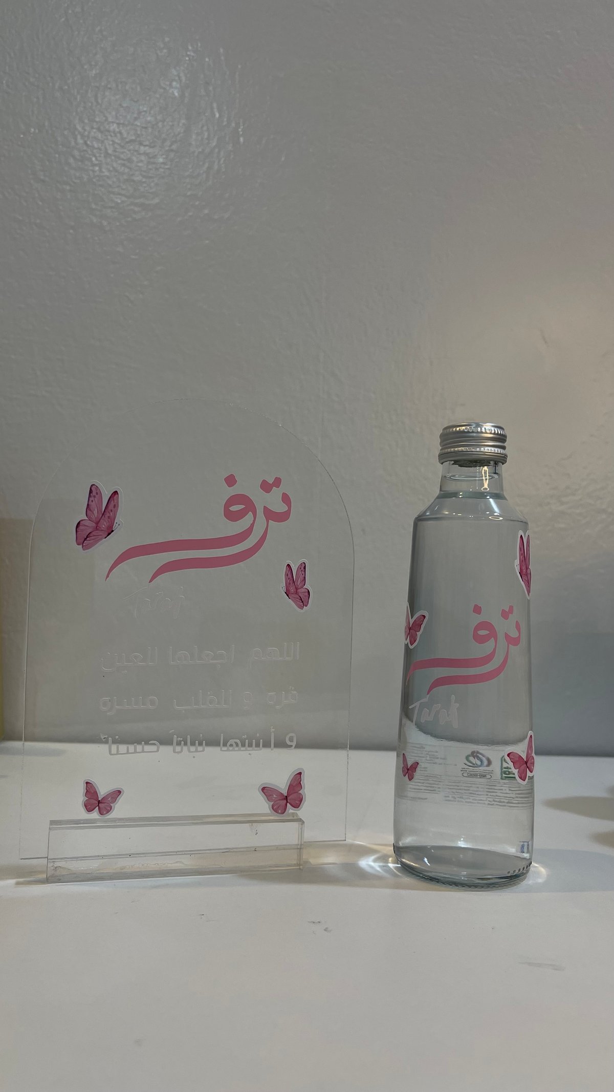 ⁦كرت طاوله اكرلك⁩ - الصورة ⁦2⁩