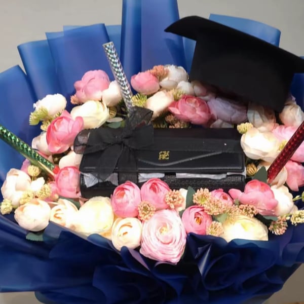 باقة تخرج فاخرة