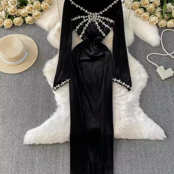 فستان سهرة نسائي أنيق