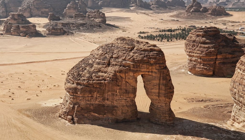ركوب الامواج بين الجبال