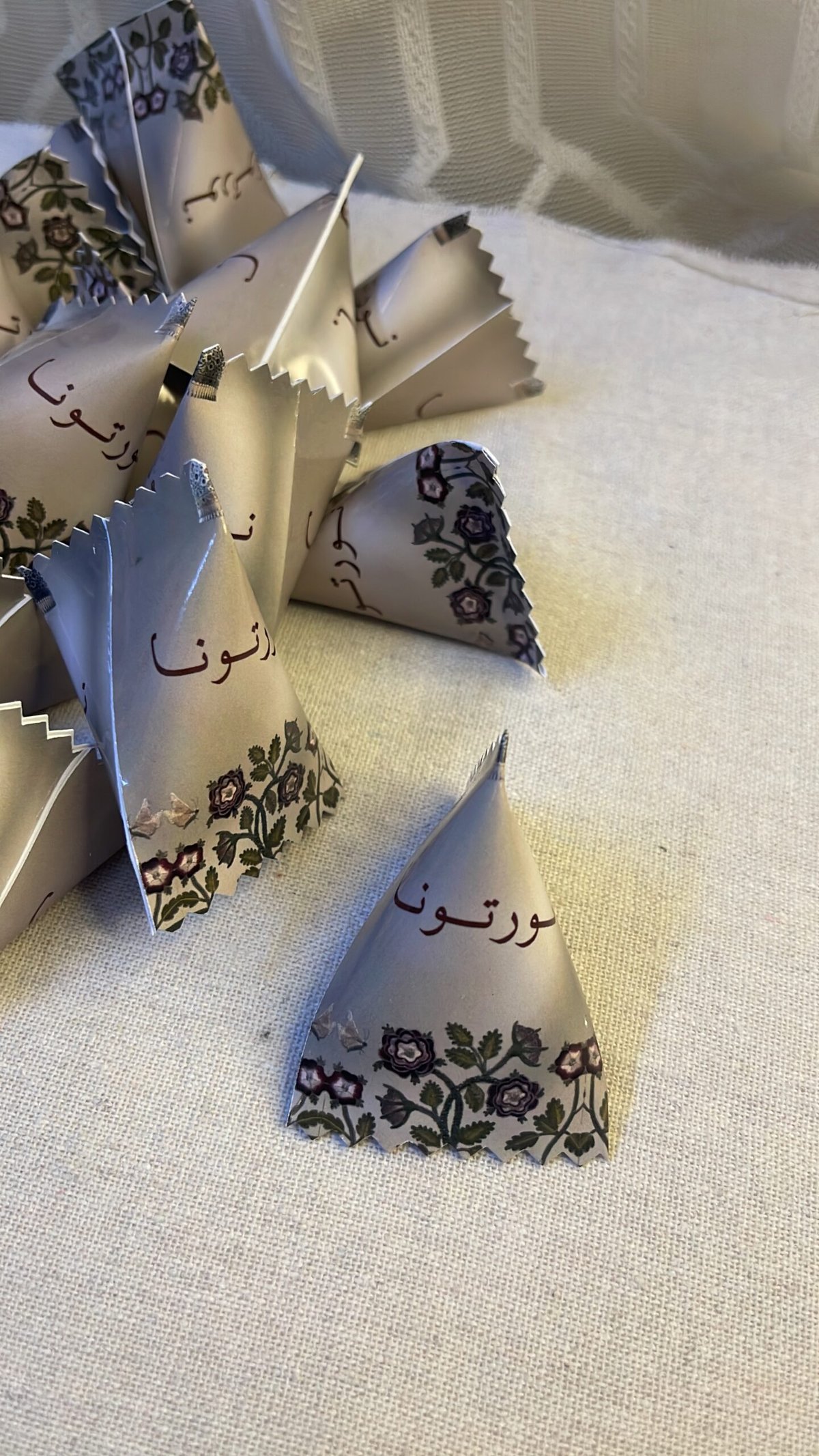⁦ظرف شوكلت وسكر⁩ - الصورة ⁦4⁩