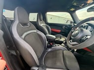 MINI Hatch 2.0 Cooper S Paddy Hopkirk Edition