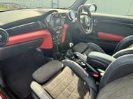 MINI Hatch 2.0 Cooper S Paddy Hopkirk Edition