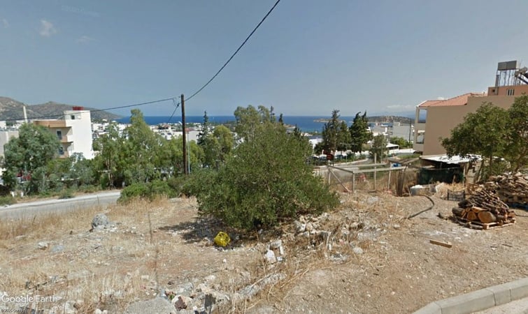 House in Xirokambos - view 1