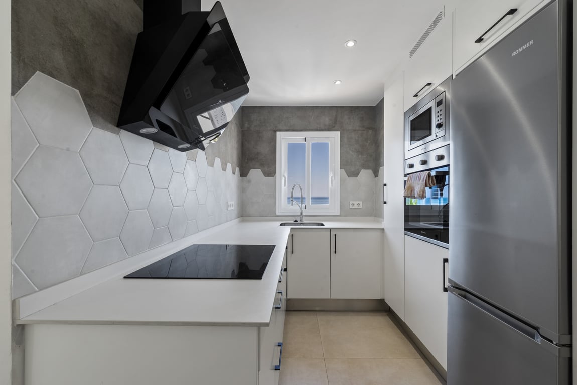 Apartment in Fuengirola - Image 3