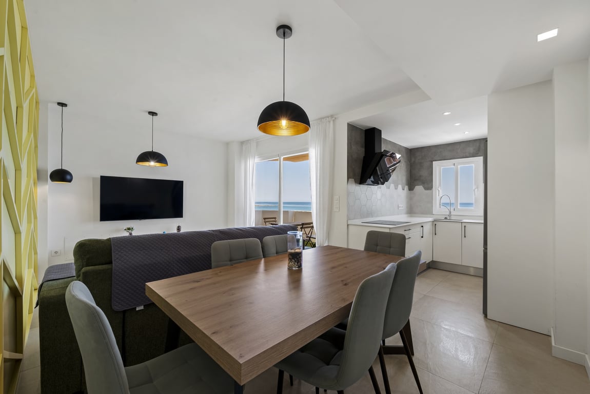 Apartment in Fuengirola - Image 2