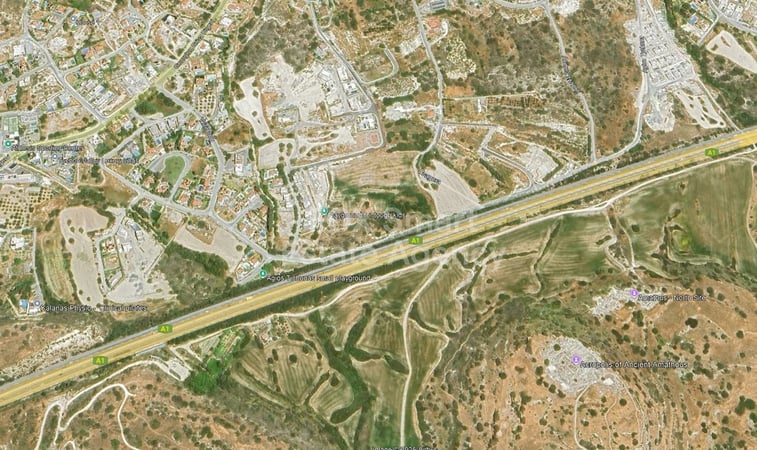 Land in Agios Tychon - view 1