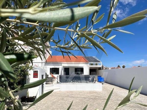 Villa in Altura - view 1