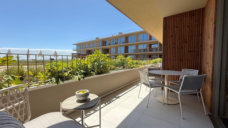 Apartment in Quarteira - view 1