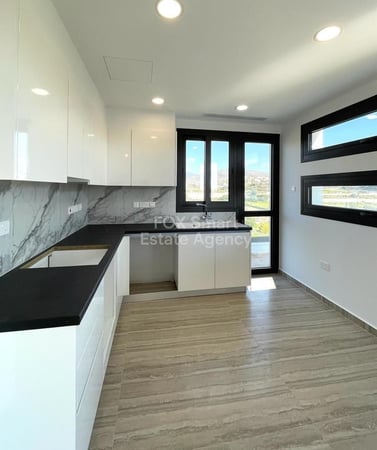 Apartment in Germasogeia River - view 1