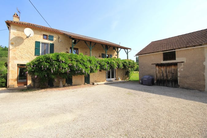 House in Puy-l'Eveque - view 1