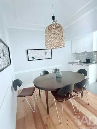 Apartment in Santa Maria Maior - view 1