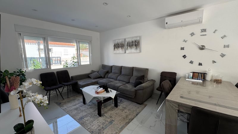 House in Raco de l'Oix - view 1