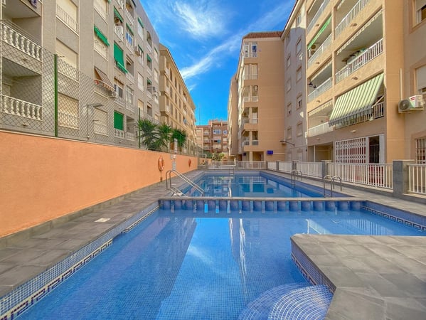 Apartment in Torrevieja - view 1