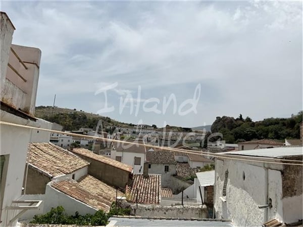 House in Luque - view 1