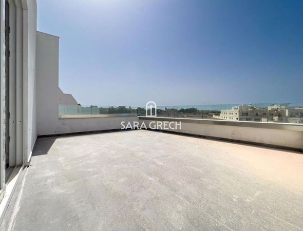Penthouse in Hal Gharghur - view 1