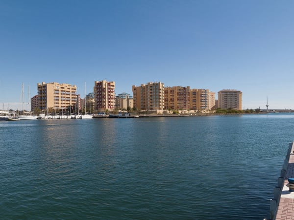 Apartment in La Manga del Mar Menor - view 1