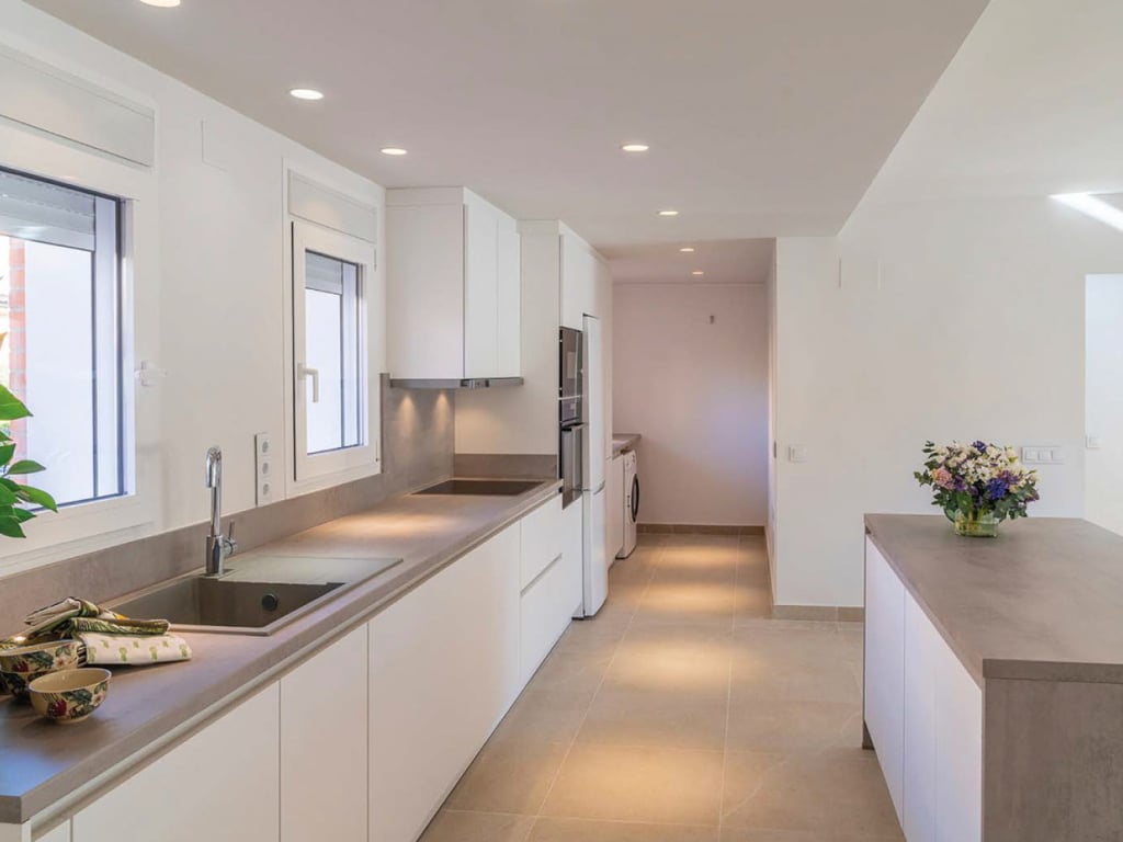 Apartment in l'Alfas del Pi - Image 3