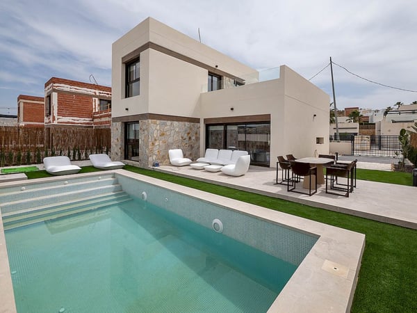 Villa in Algorfa - view 1