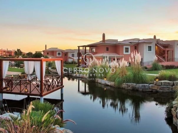 House in Carvoeiro - view 1